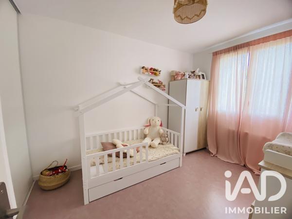 Maison à vendre 4 pièces 84,05 m² Saint-Fargeau-Ponthierry