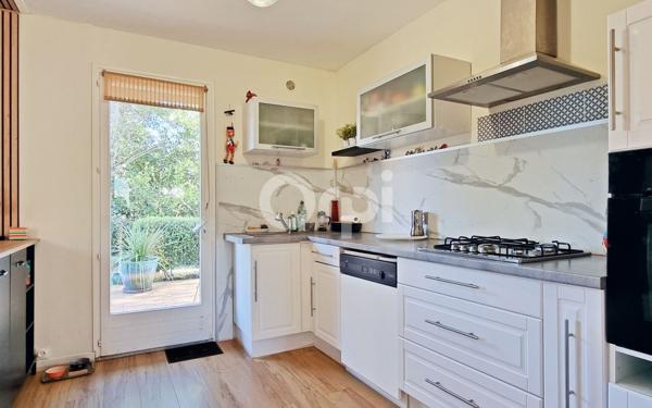 Maison à vendre    4 pièces •  Alès