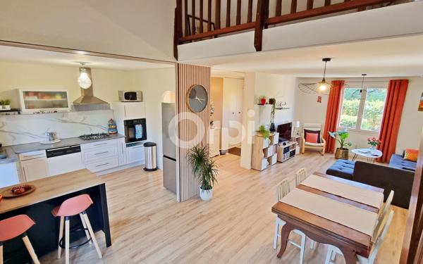 Maison à vendre    4 pièces •  Alès