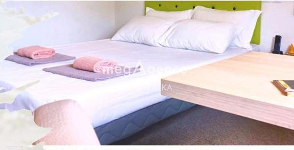 Fonds De Commerce à Dinard, 35800 - 58 pièces 1174m²