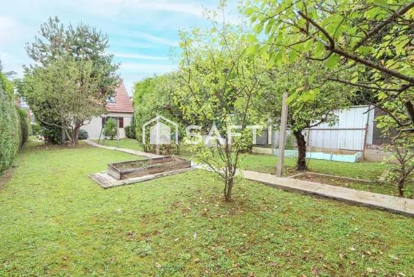 Maison familiale de 102 m2  avec un beau jardin de 680 m2