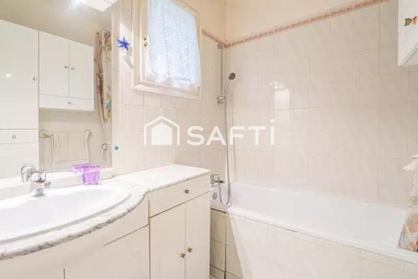 Maison familiale de 102 m2  avec un beau jardin de 680 m2