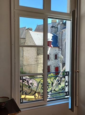 Appartement à vendre 7 pièces VANNES (56)