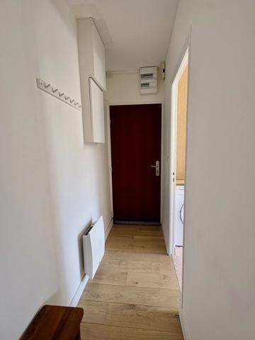 Vente                                                      Appartement
                        
                     2 pièces                      40 m2                     à Nantes