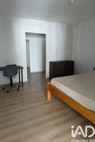 Maison à vendre 7 pièces 159 m² Saint-Seurin-sur-l'Isle