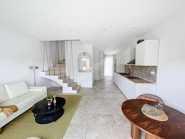 Maison à La Seyne Sur Mer de 4 pièces de 90 m²
