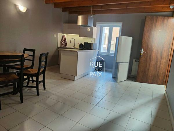 79200 PARTHENAY Appartement meublé T3 - Centre-ville de Parthenay