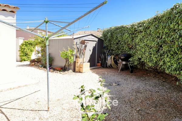 Dpt Var (83), à vendre SAINT CYR SUR MER maison P5 de 100 m² - Terrain de 554,00 m²