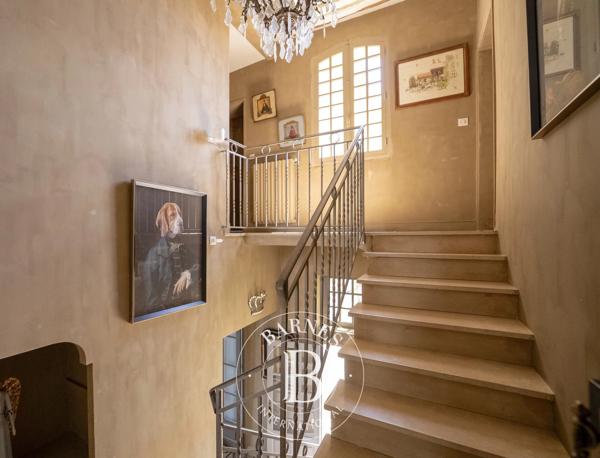 Châteauneuf-de-Gadagne, Maison 7 Chambres -  355 m² à vendre