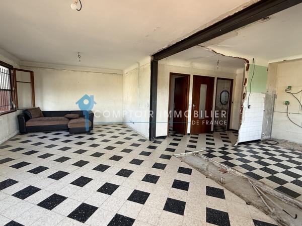 Maison
                                                                                                                                                                                                                                                                                                                        6 pièce(s)                                                                                                                                                                                                          3 chambre(s)                                                                                                                                                                                                          134  m²