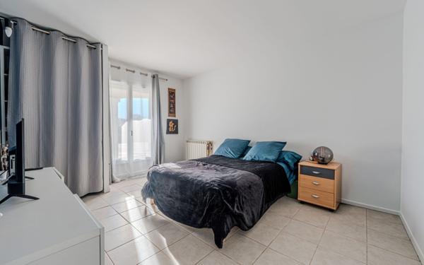 Maison à vendre    5 pièces •  Gallargues-le-Montueux