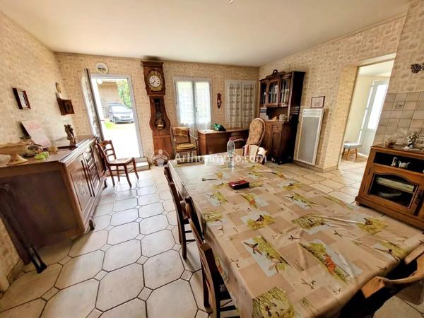 Vente Maison 8 pièces 160 m2 à Essouvert
