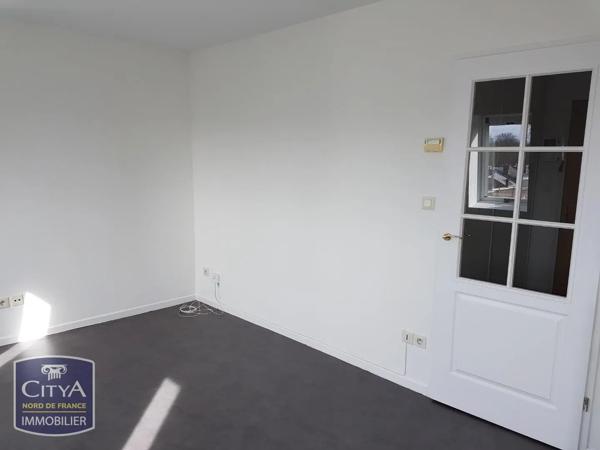 Appartement à louer 2 pièces 32.68m² Valenciennes (59300)