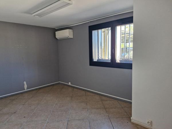 Local commercial  ou professionnel Carqueiranne 141.05 m2