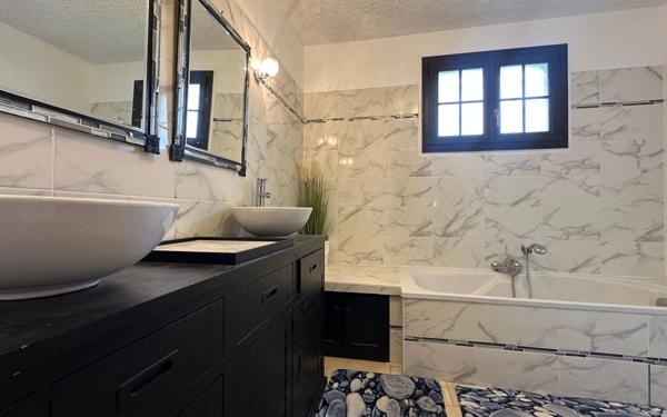 Maison à vendre    7 pièces • 199 m2 Savigny-le-Temple