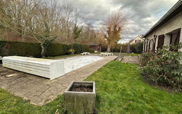 Maison à vendre    7 pièces • 199 m2 Savigny-le-Temple