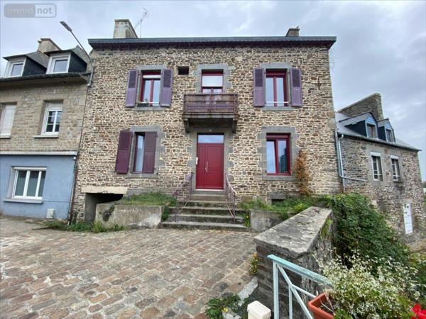 Immeuble à vendre à Dol-de-Bretagne en Ille-et-Vilaine (35120), ref : 35130-1087182