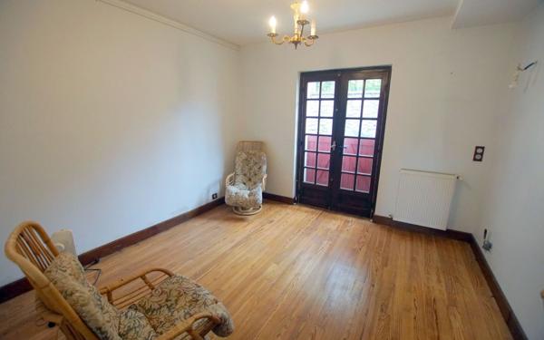 Maison à vendre    7 pièces •  Orthez