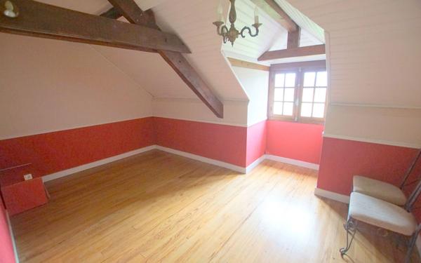 Maison à vendre    7 pièces •  Orthez