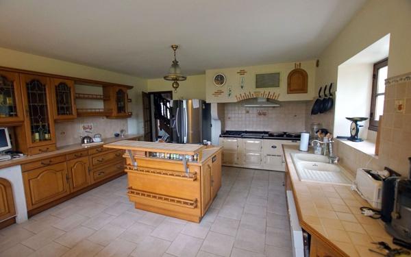 Maison à vendre    7 pièces •  Orthez