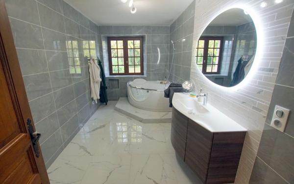 Maison à vendre    7 pièces •  Orthez