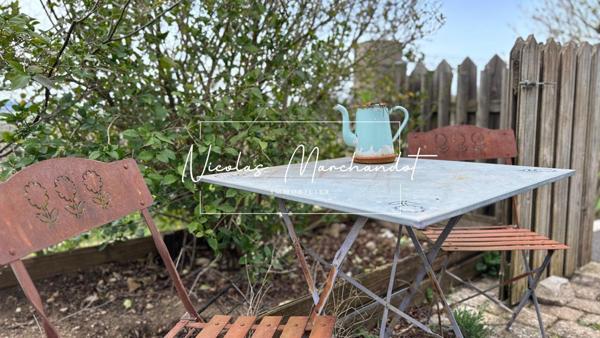 Maison contemporaine avec vue imprenable !