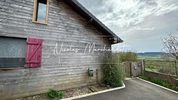 Maison contemporaine avec vue imprenable !