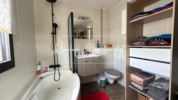 Maison contemporaine avec vue imprenable !