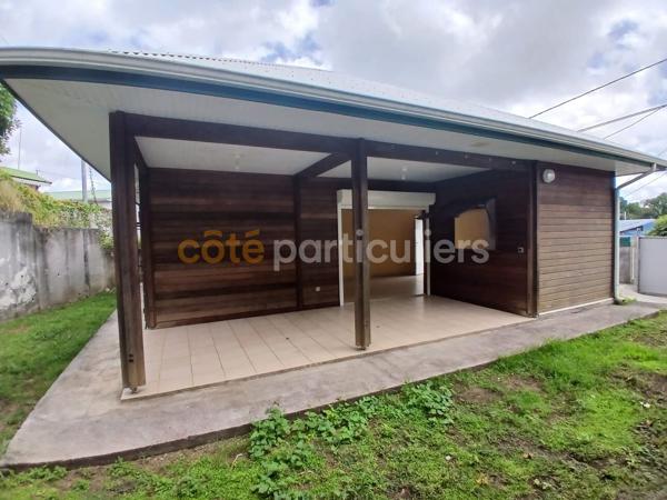 Vente
                Maison59,1 m² - 4 Pièces -
                    LES ABYMES (97139)