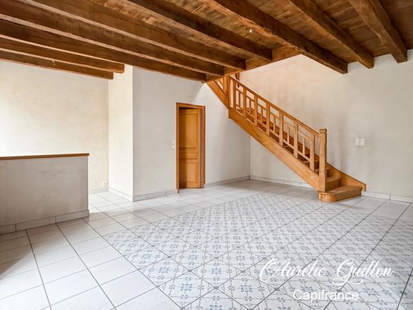 En exclusivité : Longère 181 m² – 4 chambres – dépendance – terrain 4 500 m²