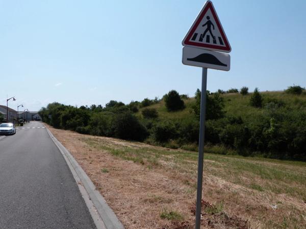 Dpt Moselle (57), à vendre HAMBACH terrain - Terrain de 846,00 m²