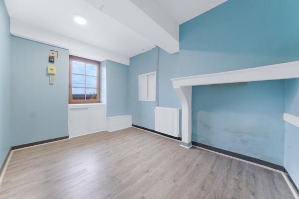 Maison 166 m² + appartement indépendant sur 4000 m² ? fort potentiel