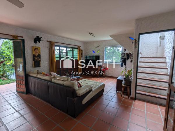 Villa d'architecte avec vue sur mer