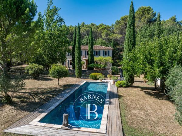Aix-en-Provence, Maison 5 Chambres -  300 m² à vendre