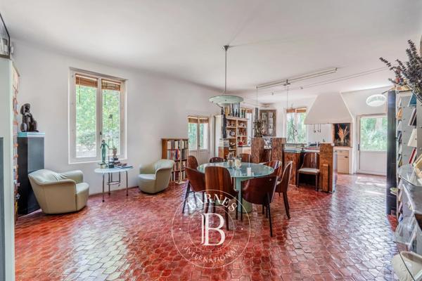 Aix-en-Provence, Maison 5 Chambres -  300 m² à vendre
