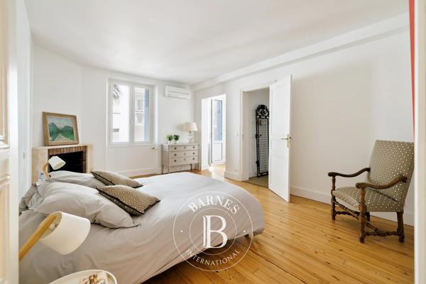 Biarritz, Maison 5 Chambres -  215 m² à vendre