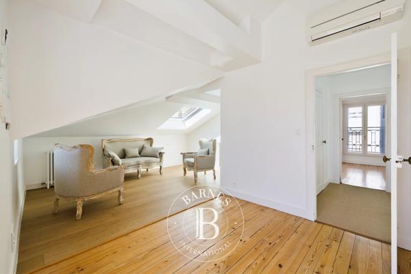 Biarritz, Maison 5 Chambres -  215 m² à vendre