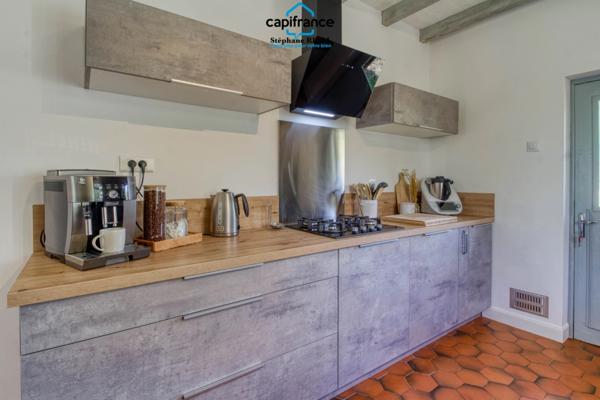 Propriete à vendre 9 pièces MONTAYRAL (47) 190m2 habitables sur terrain de 6689m2 avec piscine