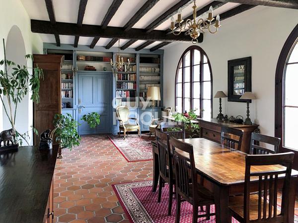 Maison Tournan En Brie 10 pièce(s) 276 m2