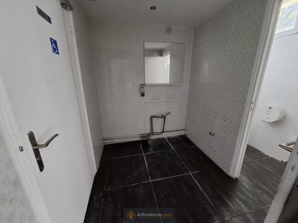 Coulommiers (77120) IMMEUBLE LOCAL COMMERCIAL RESTAURANT 370M ENVIRON COULOMMIERS