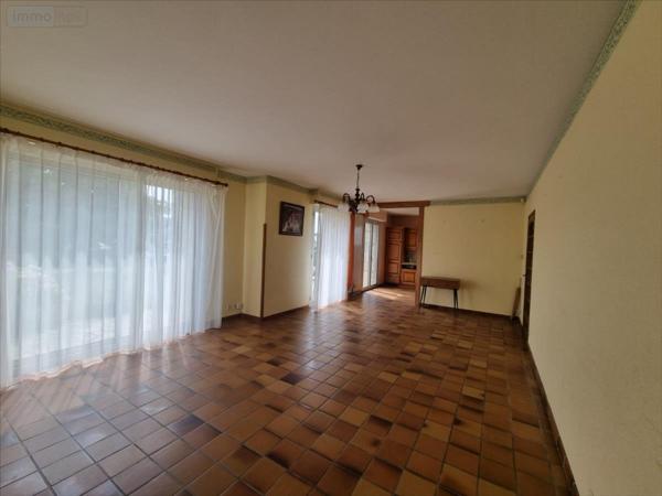 Maison à vendre à Callac dans les Côtes-d'Armor (22160), ref : 29066-1083545