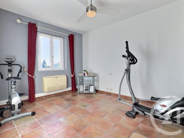 Maison à vendre  5 pièces - 150 m2 CHATEAUNEUF GRASSE - 06