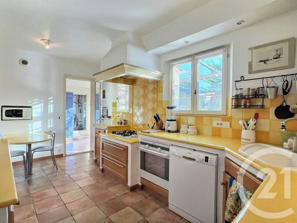 Maison à vendre  5 pièces - 150 m2 CHATEAUNEUF GRASSE - 06