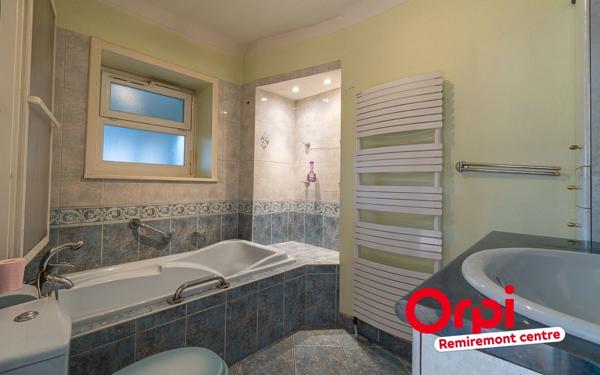 Maison à vendre    5 pièces •  Aillevillers-et-Lyaumont