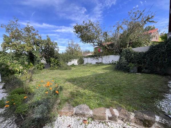 Maison à vendre 219 390 € Saint-Philbert-de-Grand-Lieu 4 p 75 m² DPE D