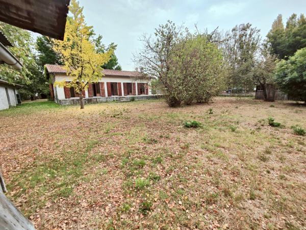 T5 plain pied au calme, garage dépendance