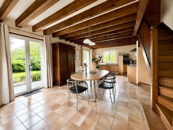 Belle Maison  avec un beau terrain à Labbeville 7 pièce(s)