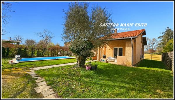 Maison PLAIN-PIED 110,23 M² - 6 pièces - 3 chambres + Mezzanine -Garage - Piscine neuve - PARCELLE 949 M² SEGOUFIELLE (32)