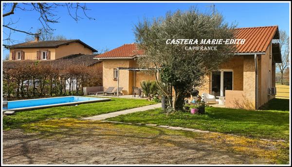 Maison PLAIN-PIED 110,23 M² - 6 pièces - 3 chambres + Mezzanine -Garage - Piscine neuve - PARCELLE 949 M² SEGOUFIELLE (32)