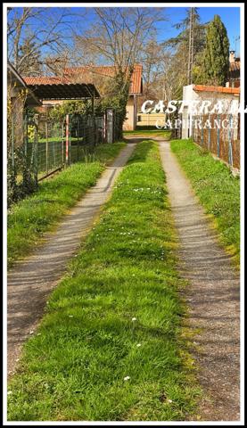 Maison PLAIN-PIED 110,23 M² - 6 pièces - 3 chambres + Mezzanine -Garage - Piscine neuve - PARCELLE 949 M² SEGOUFIELLE (32)